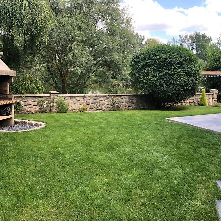 Chalet La Boheme Prouilly Luaran gambar